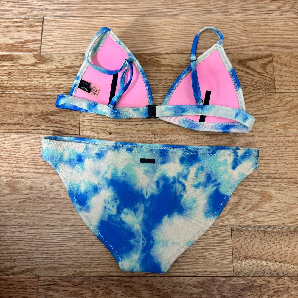 Triangle Bathing Suit Set - Picture 2 of 2